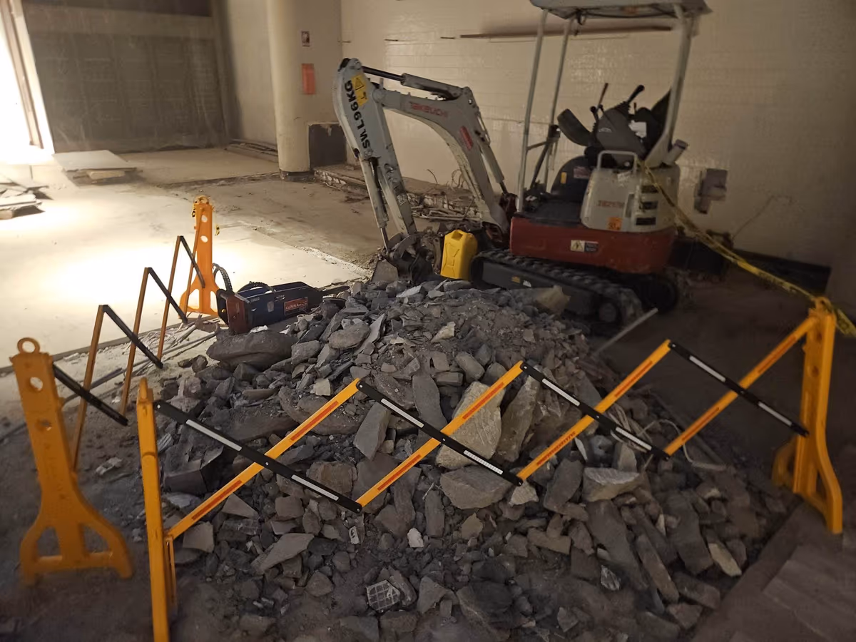 Kings Demo truck on site